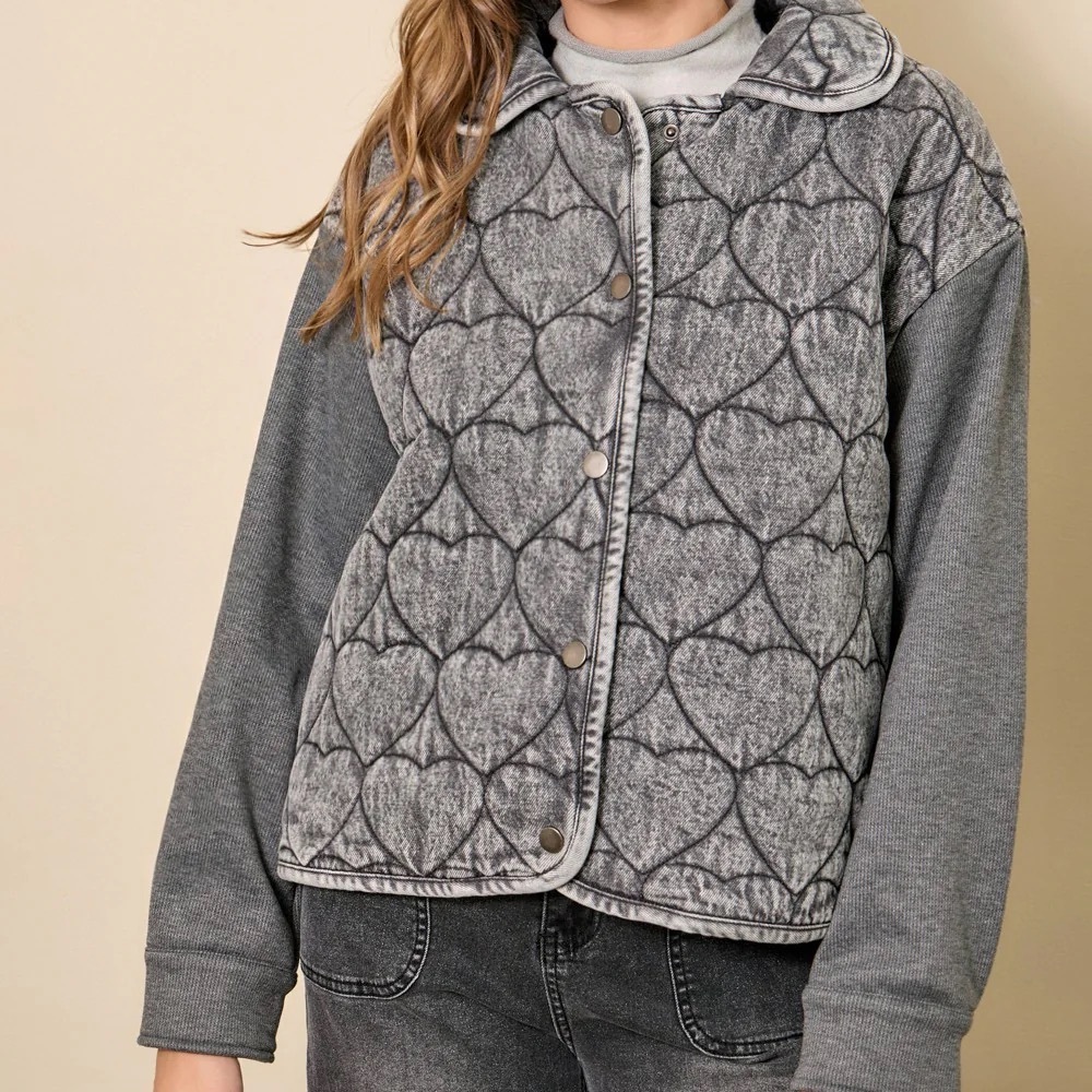 NWT Mystree Heart Quilt Acid Wash Denim Jacket Gray Medium Valentine’s Day
